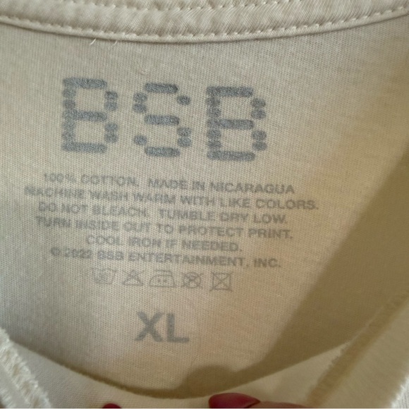 Backstreet Boys merch 2022 World Tour shirt - BSB Tour Merch - Picture 2 of 5